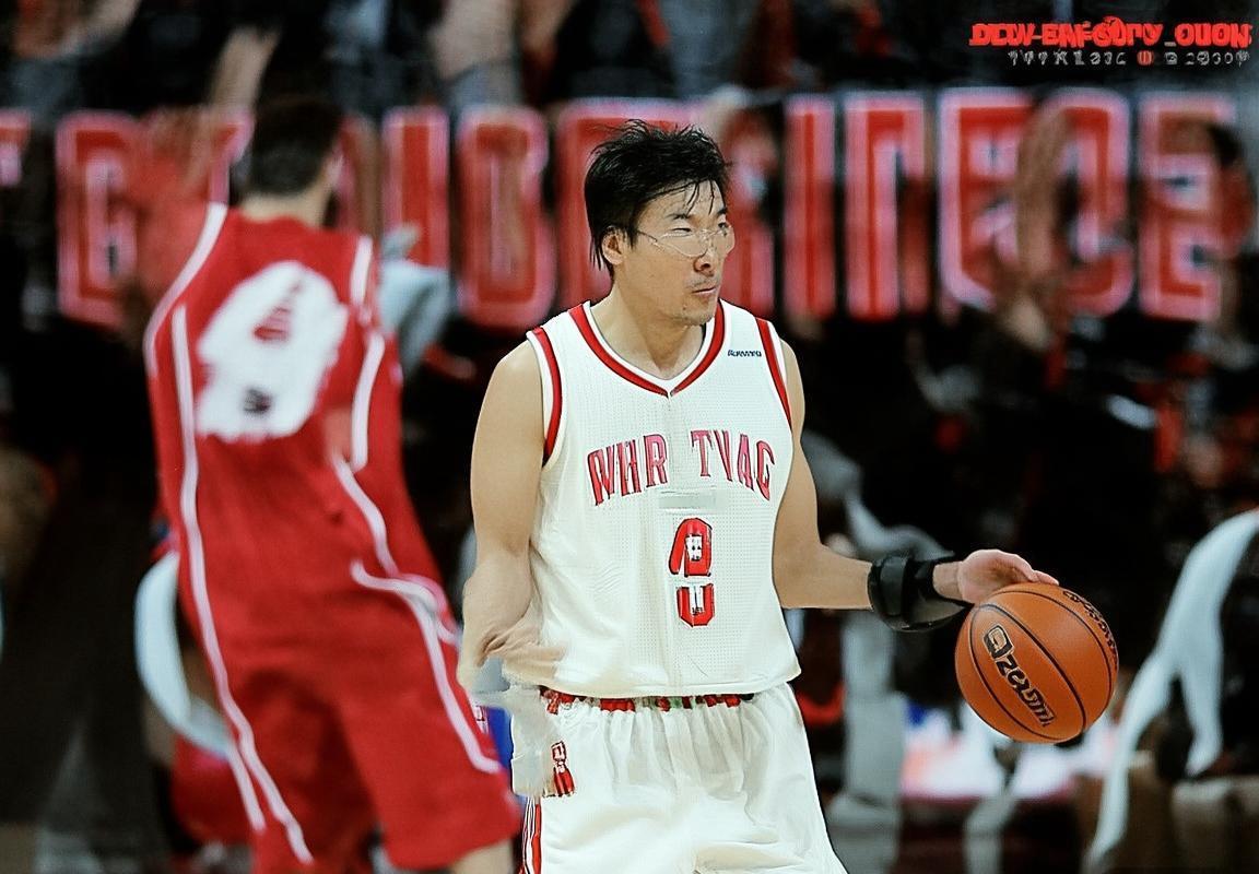 NBA焦点战：火箭118-113险胜篮网 火花四溅精彩回顾(图1)